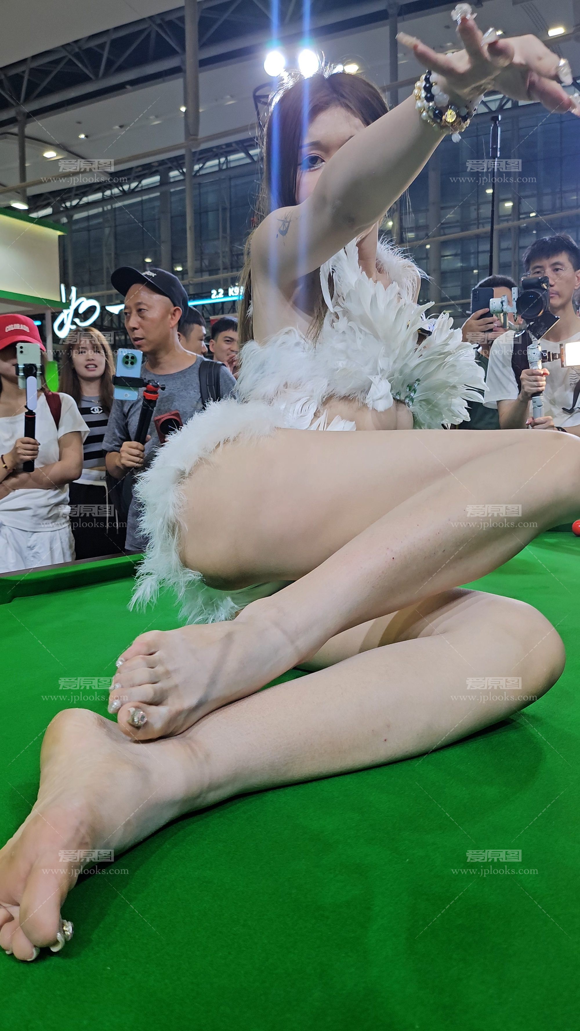 G梦儿热血展示4K-9min.mp4_20250516_083458.970.jpg
