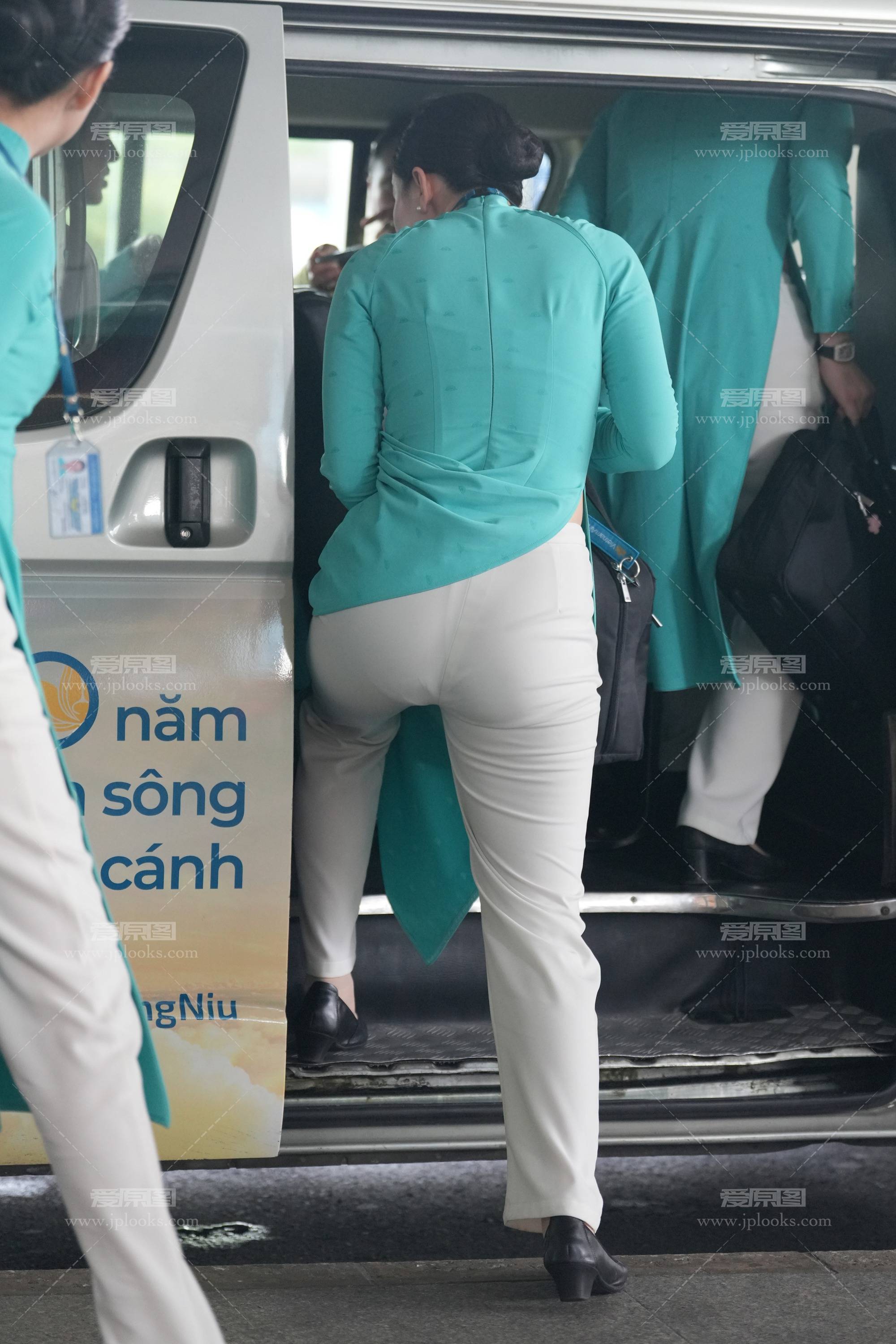 3.JPG
