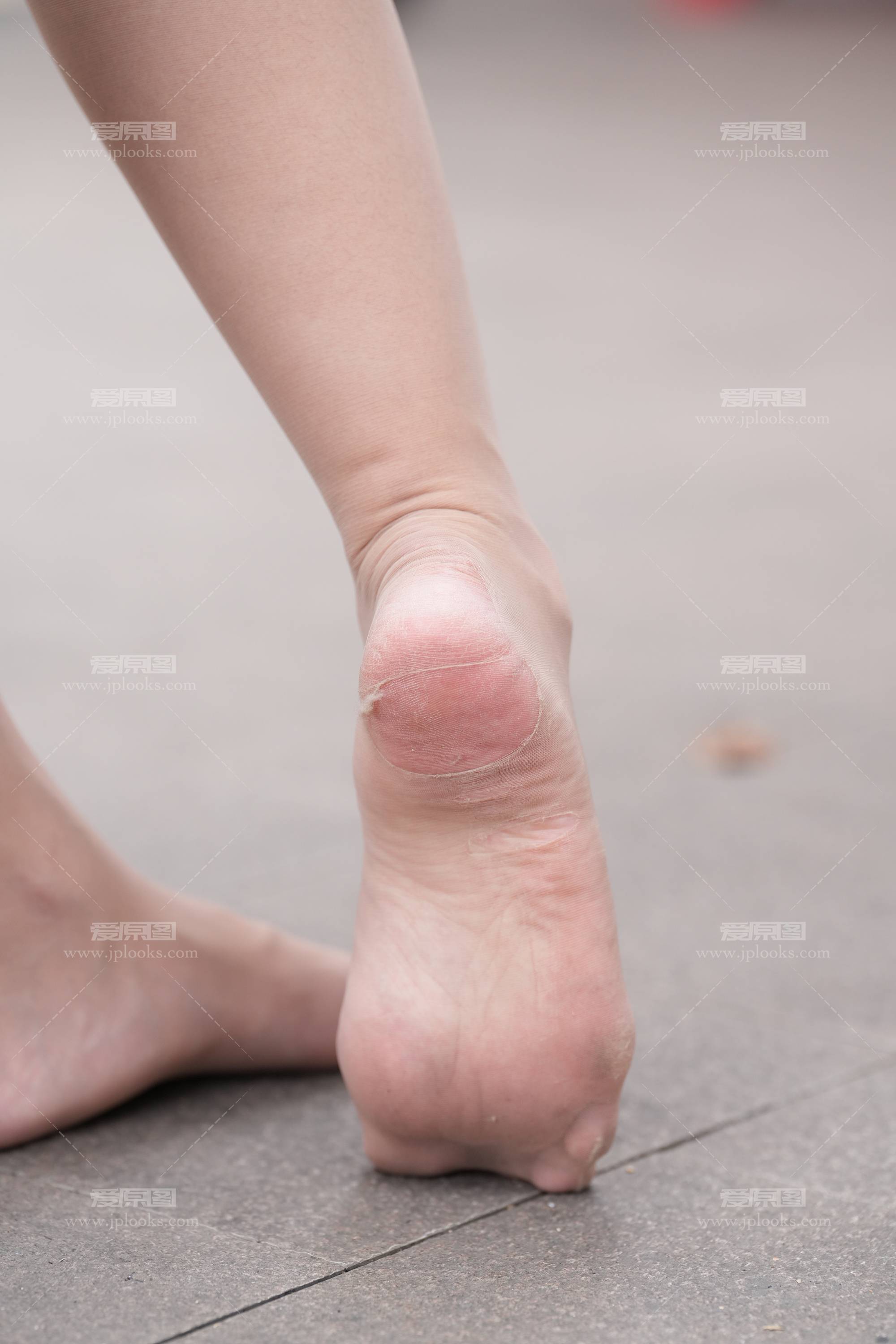 2.JPG