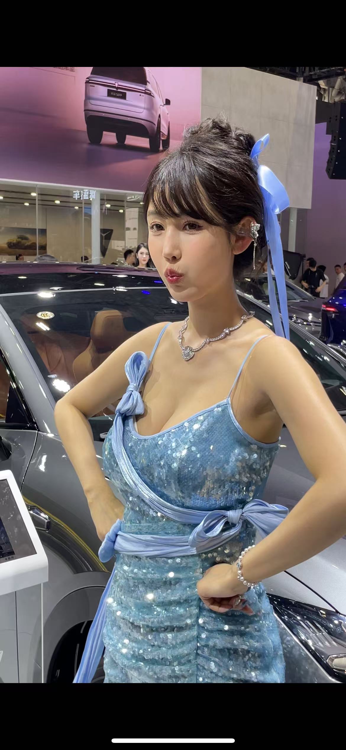 aacb6e14d1ee92cb124a7a911095761b.jpeg