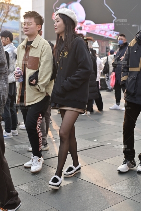 23012620-111黑丝