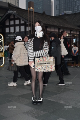 黑丝23013127-113