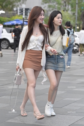 24060617-72